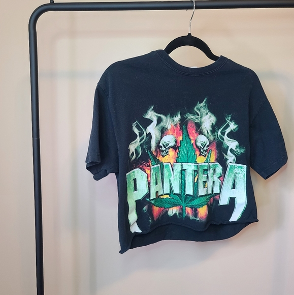 Cropped t